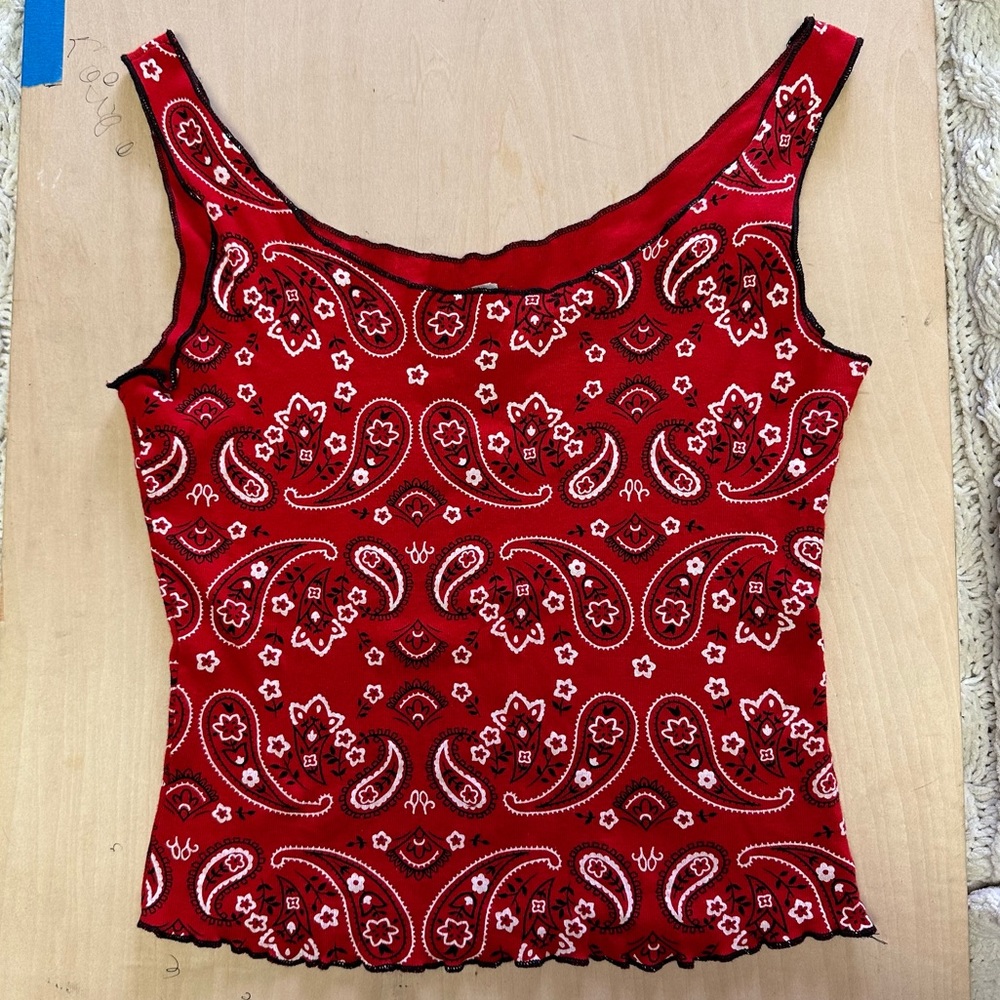 Vintage Red Paisley Tank Finesse brand juniors